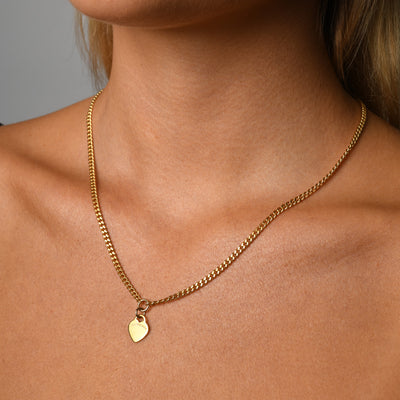 Von Treskow Yg Curb Chain Necklace w/ Mini VT Flat Heart - Gold